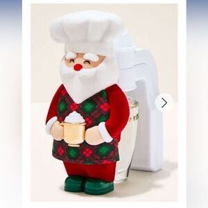 Bath & Body Works Baking Santa Nightlight
Wallflowers Fragrance Plug